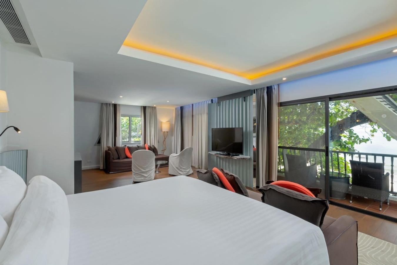 The Boathouse Phuket-Sha Plus Praia de Kata Exterior foto